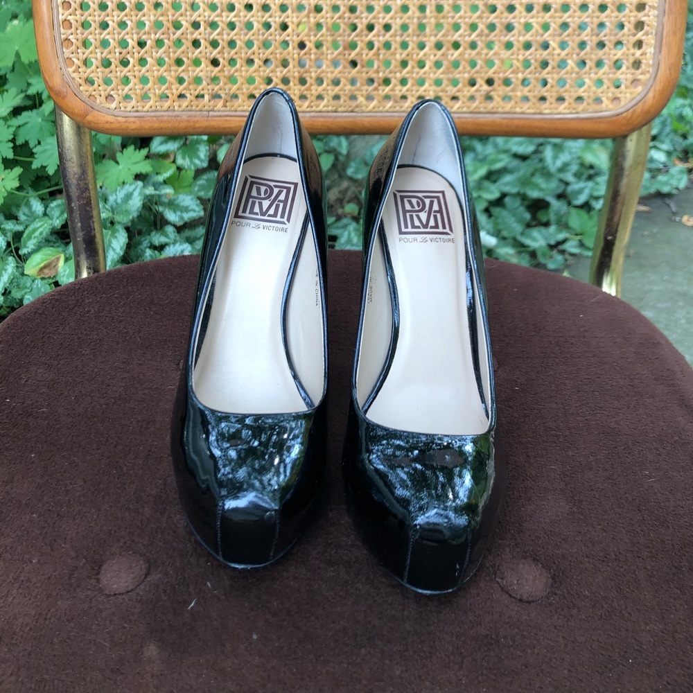 Pour La Victoire Patent Leather High Heels